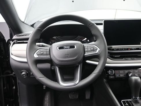 New 2026 Jeep Compass Limited image 27