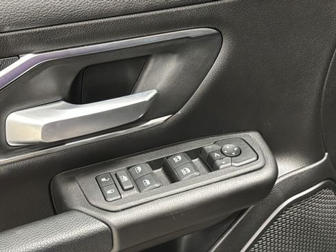Used 2025 RAM 1500 Big Horn AWD/4WD image 21