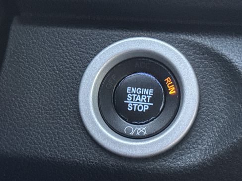 Used 2017 RAM 1500 Rebel w/ Luxury Group image 18