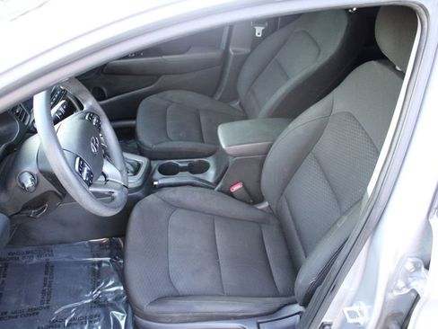 Used 2020 Hyundai Elantra SEL w/ Cargo Package (C1) image 12