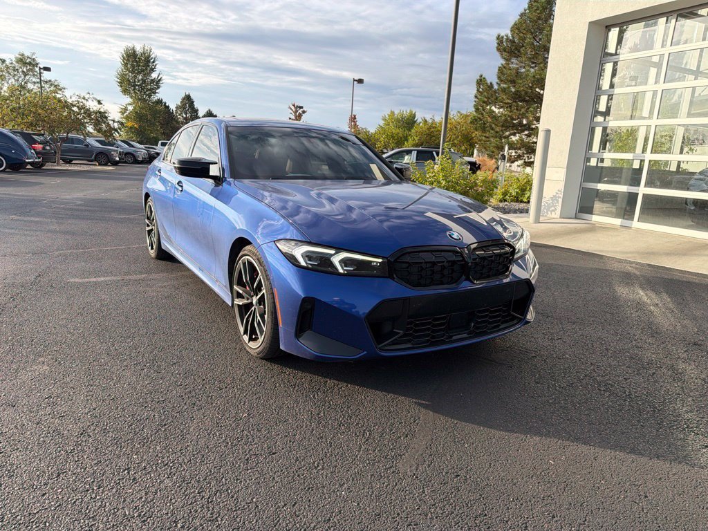 Used 2025 BMW M340i xDrive w/ Premium Package AWD/4WD image 7