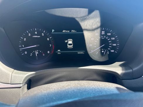 Used 2018 Genesis G80 3.3T Sport RWD image 3