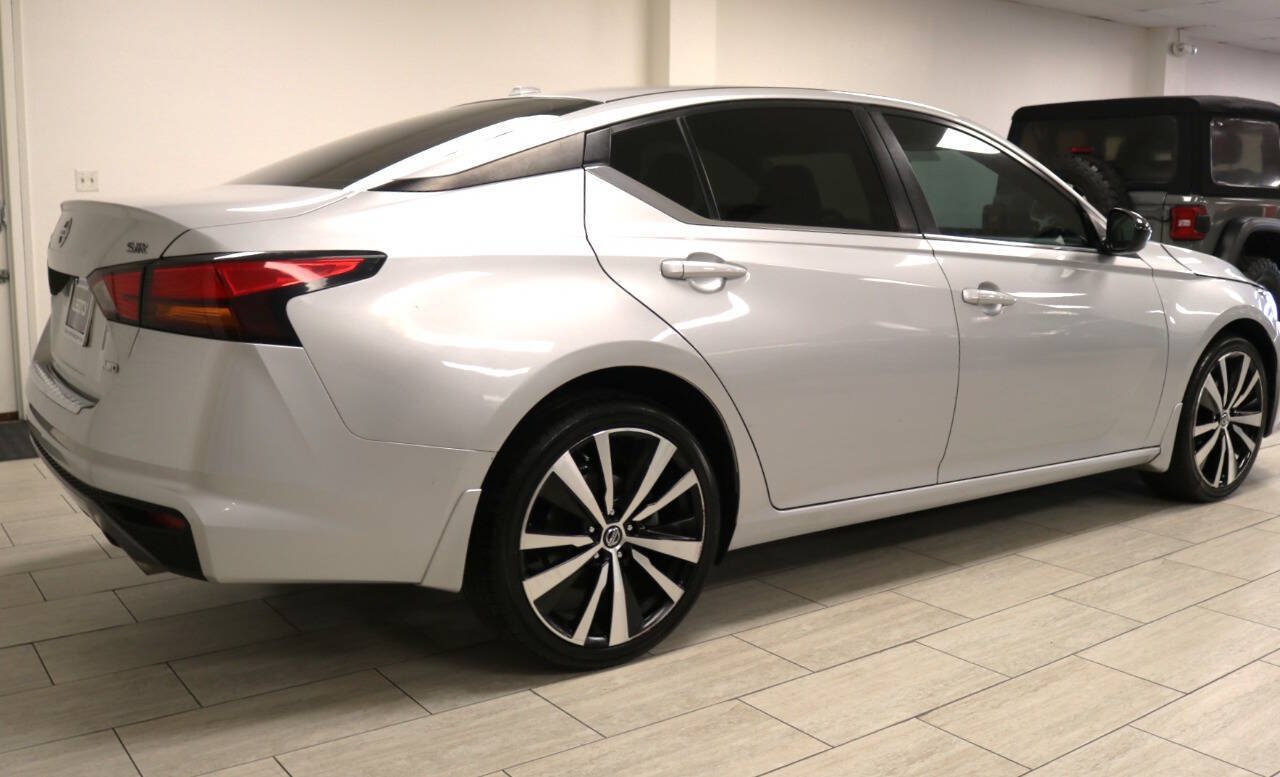 Used 2019 Nissan Altima 2.5 SR AWD/4WD image 6