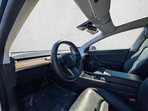 Used 2020 Tesla Model 3 Standard Range image 15