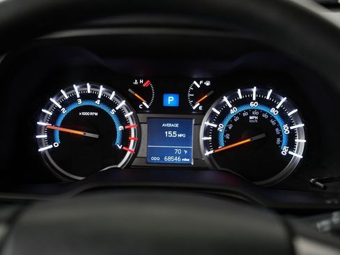 Used 2019 Toyota 4Runner Limited image 18