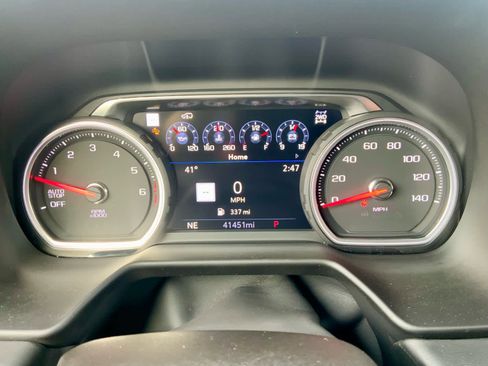 Used 2021 Chevrolet Suburban High Country image 43