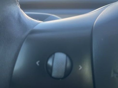 Used 2023 Tesla Model 3 Standard Range image 14