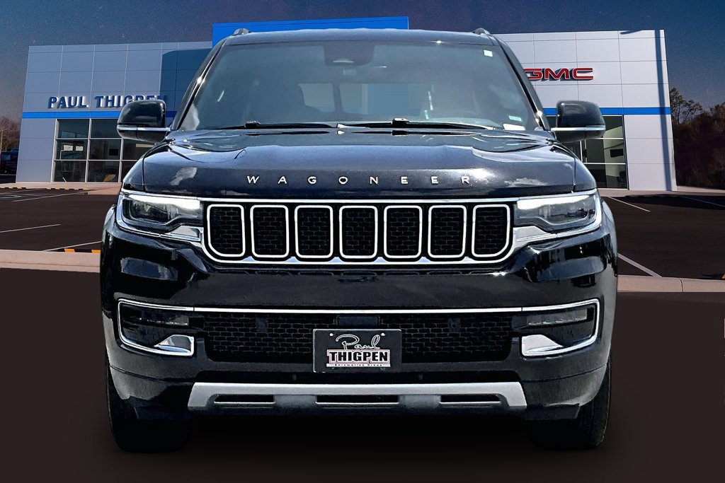 Used 2024 Jeep Wagoneer Series II AWD/4WD image 2