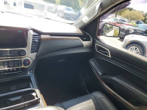 Used 2018 GMC Yukon Denali AWD/4WD image 14