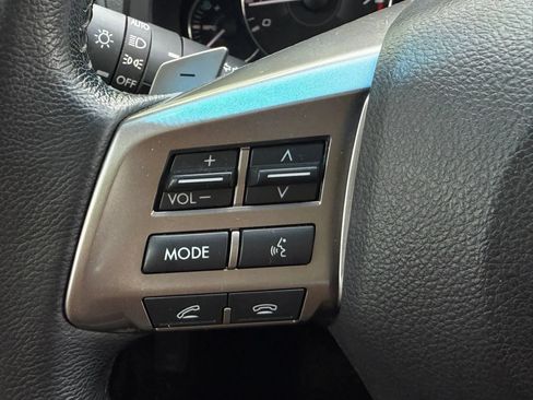 Used 2012 Subaru Outback 2.5i Limited w/ Moonroof Pkg AWD/4WD image 28