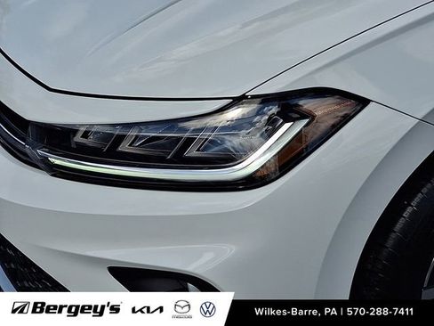 Certified 2025 Volkswagen Jetta S image 10