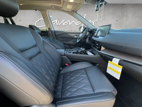 New 2026 Nissan Rogue Platinum AWD/4WD image 25