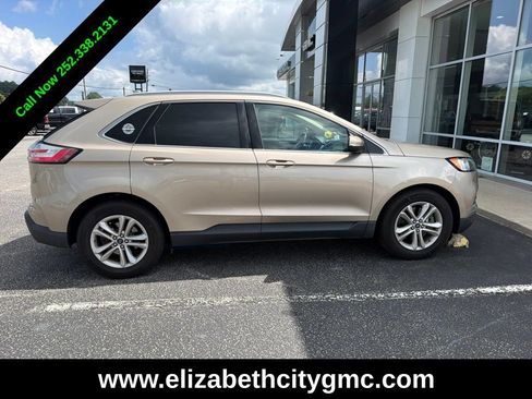 Used 2020 Ford Edge SEL w/ Convenience Package AWD/4WD image 4
