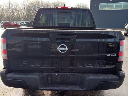 New 2026 Nissan Frontier SV image 5