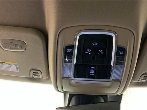 Used 2021 RAM 1500 Laramie image 44