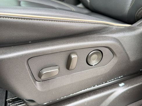 Certified 2024 Chevrolet Tahoe Premier image 13