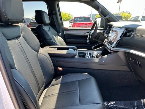 New 2026 Jeep Grand Wagoneer 4WD image 16