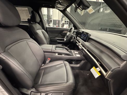 New 2027 Kia Telluride S w/ Towing Package FWD image 11