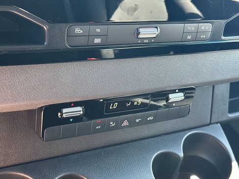 New 2025 Mercedes-Benz Sprinter 2500 image 22