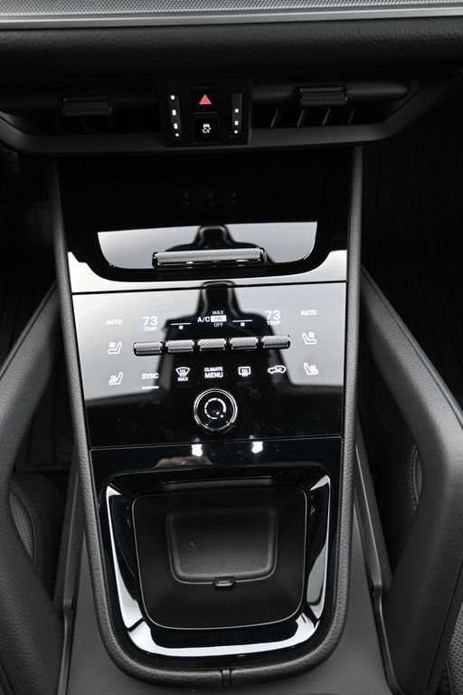 Certified 2026 Porsche Cayenne Coupe AWD/4WD image 16
