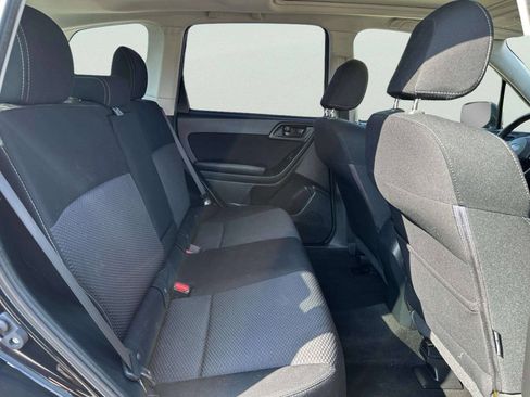 Used 2016 Subaru Forester 2.5i Premium w/ All-Weather Package AWD/4WD image 14