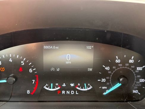 Used 2020 Ford Escape SEL FWD image 11