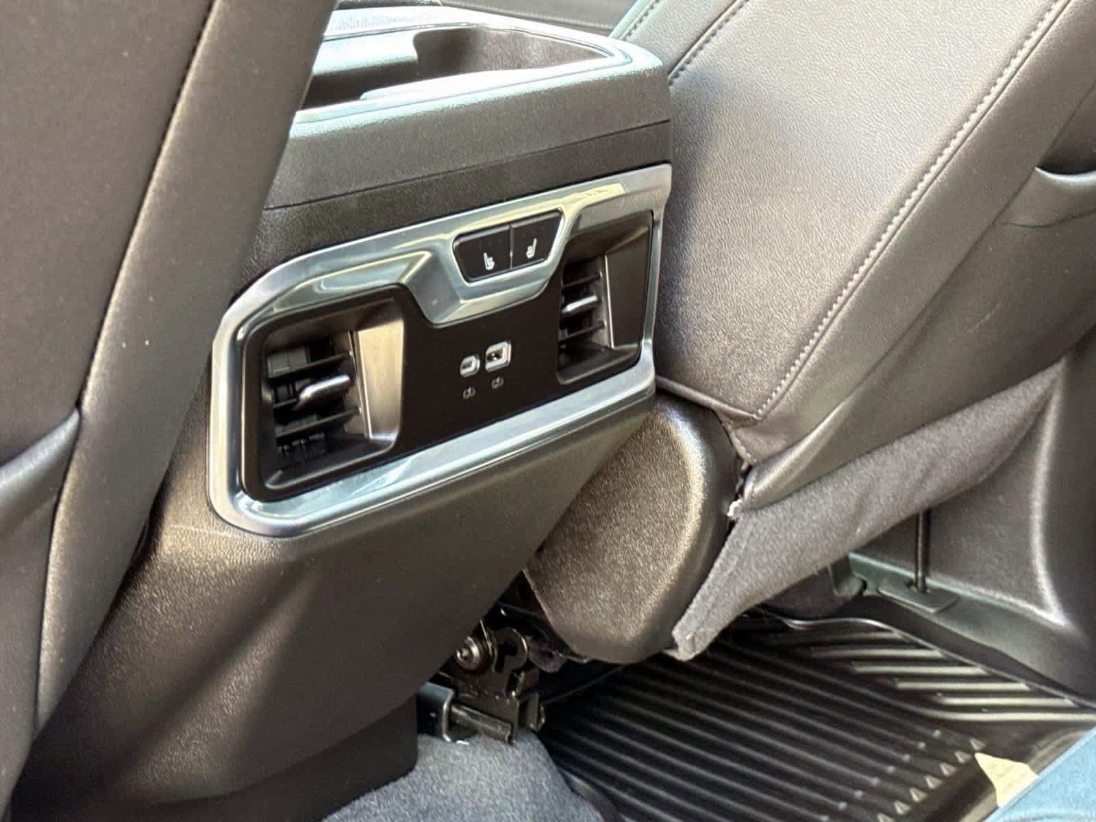 Used 2025 Chevrolet Silverado 2500 LTZ w/ LTZ Plus Package AWD/4WD image 22