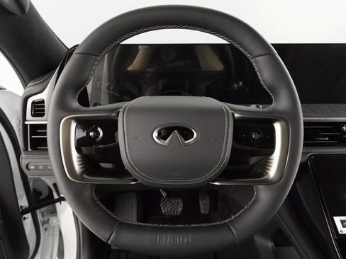 Used 2026 INFINITI QX80 Autograph AWD/4WD image 10