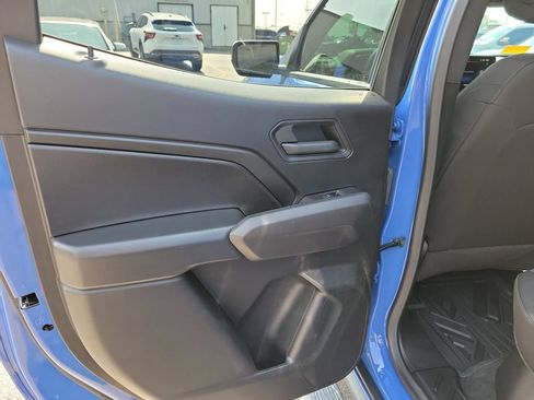 Used 2026 Chevrolet Colorado Trail Boss AWD/4WD image 17