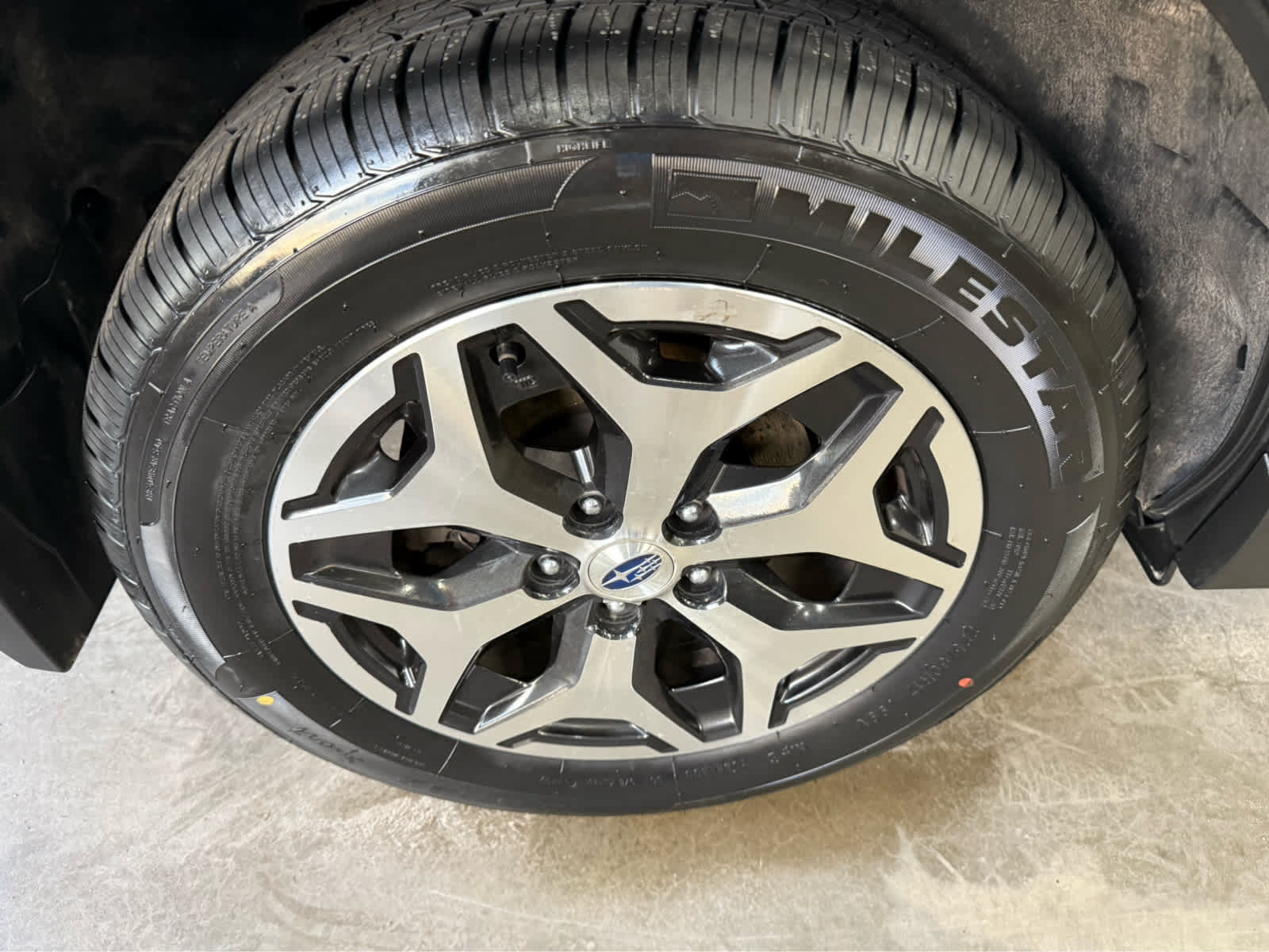 Used 2023 Subaru Forester Premium AWD/4WD image 32