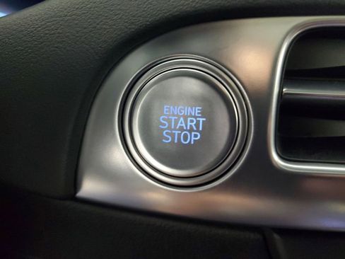 Used 2024 Hyundai Palisade Calligraphy image 21