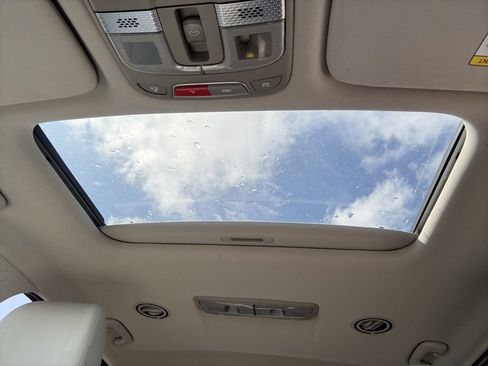 Used 2023 Kia Telluride S w/ S Sunroof Package image 14