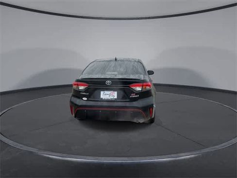 Used 2023 Toyota Corolla SE image 7