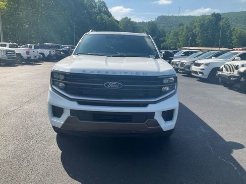 New 2026 Ford Expedition Max King Ranch AWD/4WD image 2