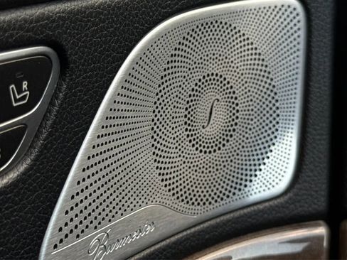Used 2014 Mercedes-Benz S 63 AMG 4MATIC Sedan image 19