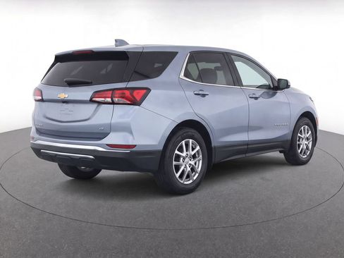 Used 2024 Chevrolet Equinox LT FWD image 4