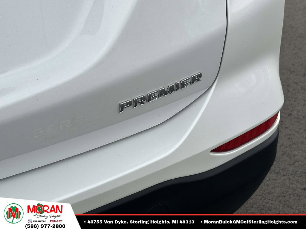 Certified 2024 Chevrolet Equinox Premier FWD image 9
