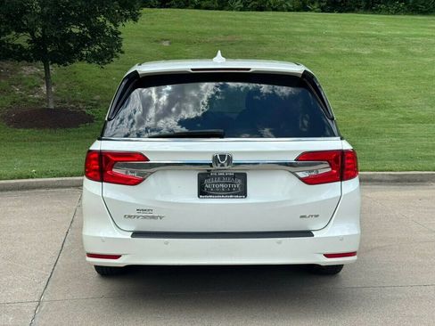 Used 2018 Honda Odyssey Elite image 6