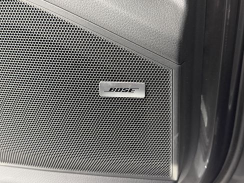 Certified 2025 Porsche Cayenne image 29