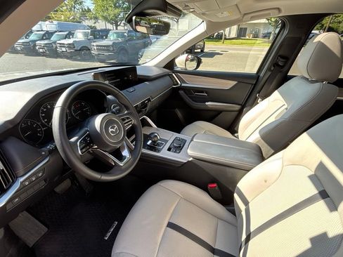 Used 2025 MAZDA CX-90 3.3 Turbo w/ Preferred Package AWD/4WD image 9