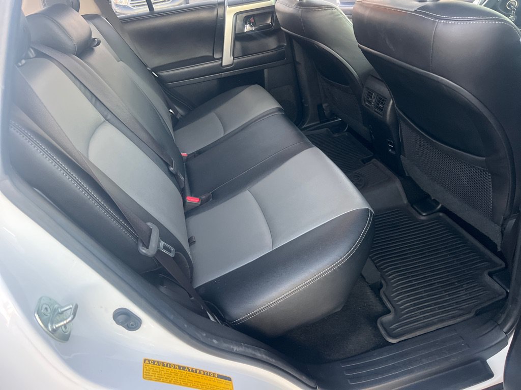 Used 2017 Toyota 4Runner SR5 Premium AWD/4WD image 15