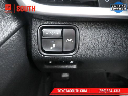 Used 2020 Kia Optima LX image 21