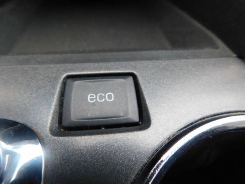 Used 2010 Chevrolet Equinox LT w/ Vehicle Interface Package AWD/4WD image 16