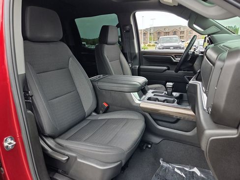 Used 2024 Chevrolet Silverado 1500 RST RWD image 15