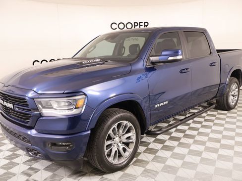 Used 2021 RAM 1500 Laramie w/ Sport Appearance Package image 11