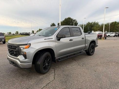 Used 2023 Chevrolet Silverado 1500 Custom w/ LPO, Dark Essentials Package AWD/4WD image 7