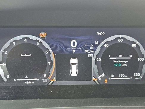 Used 2025 Toyota 4Runner TRD Off-Road image 11