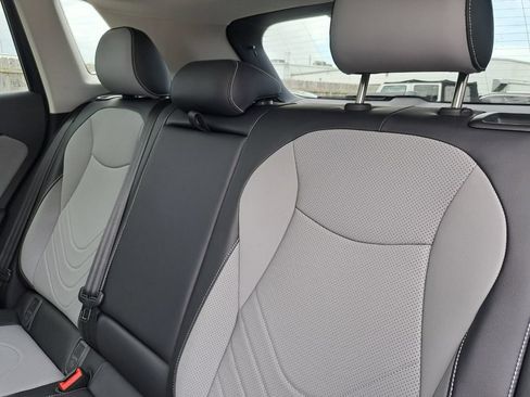 New 2026 Volkswagen Tiguan SE FWD image 24