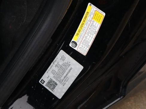 Used 2019 Chevrolet Camaro LT RWD image 29