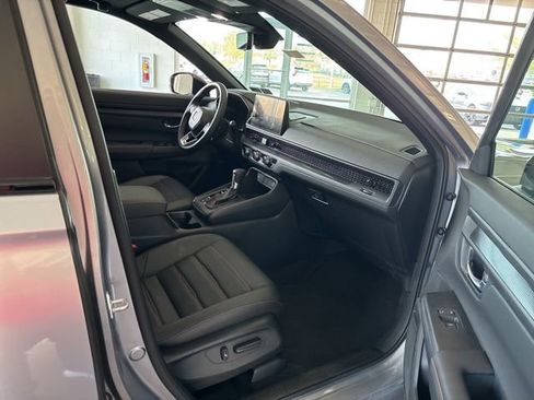 Used 2026 Honda CR-V Sport-L image 8